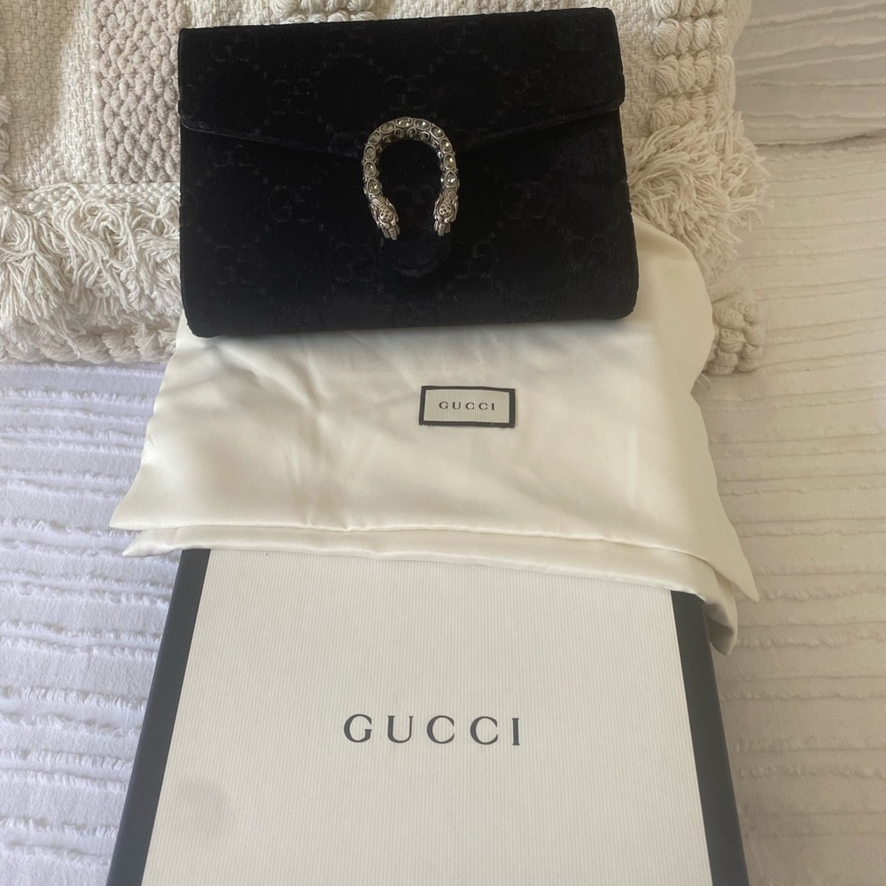 Beautiful black Gucci bag